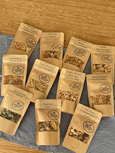 Crunchy Queen Granola Knuspermüsli & Snack Probierpaket 11x 80g | Sparpaket | Handgemacht | Crunchy Topping für Smoothiebowl & Müsli | Müsli ohne Zucker | 100% natürlich Crunchy Queen Granola Knuspermüsli & Snack Probierpaket 11x 80g | Sparpaket | Handgemacht | Crunchy Topping für Smoothiebowl & Müsli | Müsli ohne Zucker | 100% natürlich von Crunchy Queen - homemade · baked · crunchfood