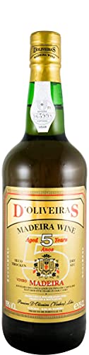 Madeira D'Oliveiras 5 Jahre Trockenwein 75 cl (Karton mit 6 Flaschen) von D'Oliveiras