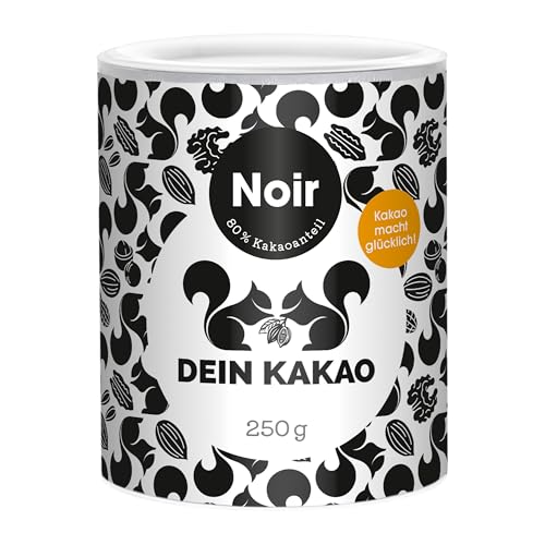 DEIN KAKAO - Noir | Schokoladenpulver mit Kakao aus biologischem Anbau mit 80% Kakaogehalt & natürlicher Süße | Vegan & glutenfrei | Mit Ingwer, Lakritze & Yuzu | 250g Kakaopulver DEIN KAKAO - Noir | Schokoladenpulver mit Kakao aus biologischem Anbau mit 80% Kakaogehalt & natürlicher Süße | Vegan & glutenfrei | Mit Ingwer, Lakritze & Yuzu | 250g Kakaopulver von Dein Kakao