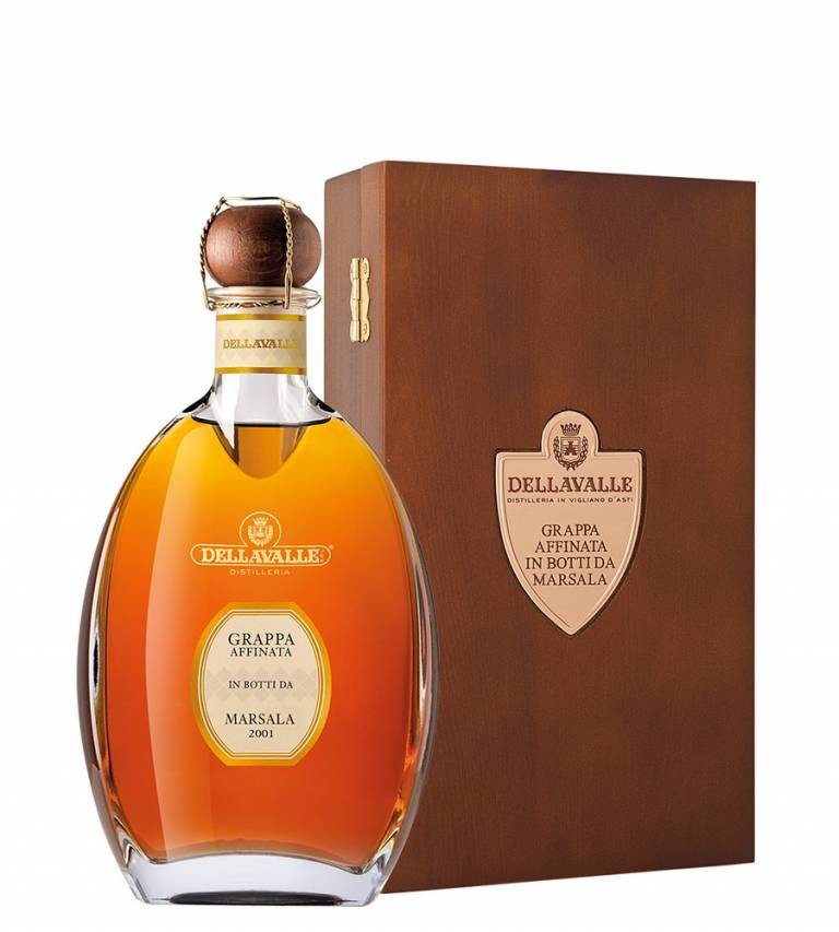 Dellavalle Grappa Affinata in Botti da Marsala 0,7 l in Holzkiste Dellavalle Grappa Affinata in Botti da Marsala 0,7 l in Holzkiste von Dellavalle Grappa