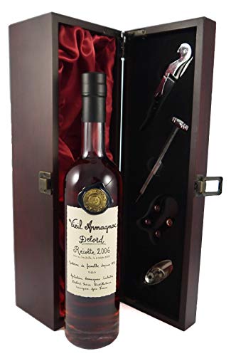 Delord Freres Bas Vintage Armagnac 2006 (50cl) in einer mit Seide ausgestatetten Geschenkbox, da zu 4 Weinaccessoires, 1 x 500ml von Delord Freres Armagnac