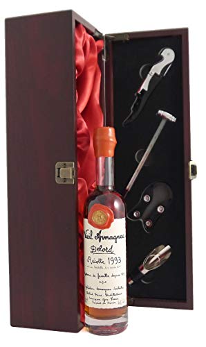 Delord Freres Bas Vintage Armagnac 1993 (20cl) in einer mit Seide ausgestatetten Geschenkbox. Da zu vier Wein Zubehör, Korkenzieher, Giesser, Kapselabschneider,Weinthermometer, 1 x 200ml von Delord