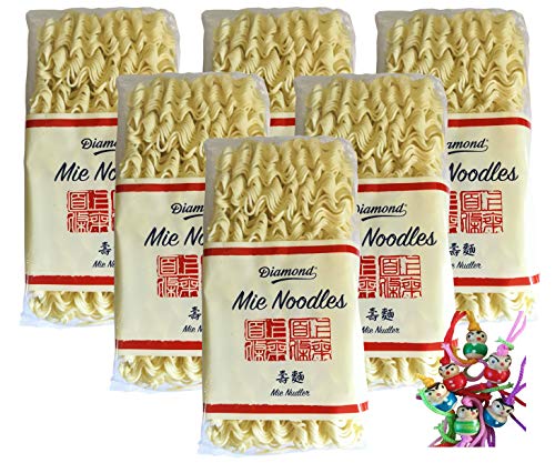 [ 6x 250g ] DIAMOND Mie Noodles, dünn / Mie Nudeln ohne Ei / Wok Nudeln + ein kleines Glückspüppchen - Holzpüppchen von Diamond