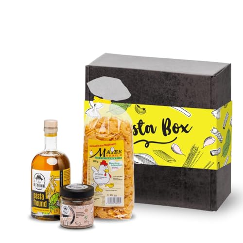 DIE ÖLFREUNDE Geschenkset mit Öl, Nudeln, Rauchsalz | hochwertiges Öl, handgemachte Pasta und Salz im Geschenkset | Pastalover | Geschenk für Männer und Frauen DIE ÖLFREUNDE Geschenkset mit Öl, Nudeln, Rauchsalz | hochwertiges Öl, handgemachte Pasta und Salz im Geschenkset | Pastalover | Geschenk für Männer und Frauen von Die Ölfreunde