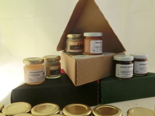 Frühstück 6er Überraschungspaket - 6 x 40-50g Fruchtaufstriche, Gelees, Honig, Creme - kleines Dankeschön, kleines Geschenk, Mitbringsel Geschenk, Geschenkkorb für Mitarbeiter, Geschenkidee für Freund Frühstück 6er Überraschungspaket - 6 x 40-50g Fruchtaufstriche, Gelees, Honig, Creme - kleines Dankeschön, kleines Geschenk, Mitbringsel Geschenk, Geschenkkorb für Mitarbeiter, Geschenkidee für Freund von Die Scheune