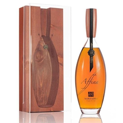 DISTILLERIA MARZADRO GRAPPA AFFINA RISERVA CILIEGIO 35 CL IN ASTUCCIO von Distilleria Marzadro