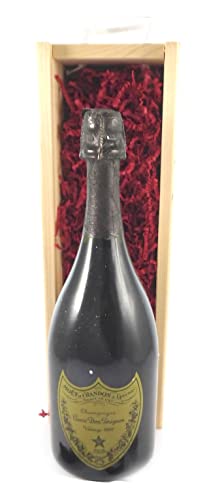 Dom Perignon Vintage Champagne 1992 (vintagewinegifts box) in einer Geschenkbox, 1 x750ml von Dom Perignon Champagne
