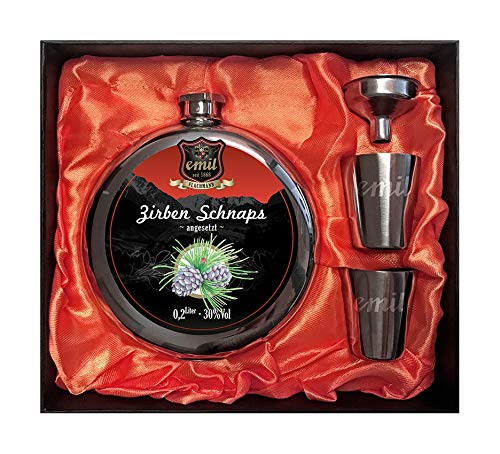 emil-Flachmann Set Zirben Schnaps "angesetzt" 30% vol. 0,2l emil-Flachmann Set Zirben Schnaps "angesetzt" 30% vol. 0,2l von Emil Spirituosen
