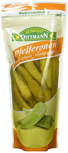 Feinkost Dittmann Grüne Pfefferonen mild pikant - Grüne Paprikafrucht aus Griechenland - 500g - Handgeplückt - mild pikant eingelegt - ideal zu griechischen Salaten oder als Antipasti von Feinkost Dittmann