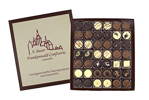 Frankenwald Geschenkkarton Feine Pralinenauslese - Confiserie A. Bauer, Lauenstein - 1500g Frankenwald Geschenkkarton Feine Pralinenauslese - Confiserie A. Bauer, Lauenstein - 1500g von Frankenwald Confiserie A.Bauer