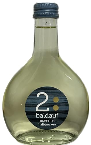 Bacchus halbtrocken (3x 0,25l Bocksbeutel mini) von Frankenwein