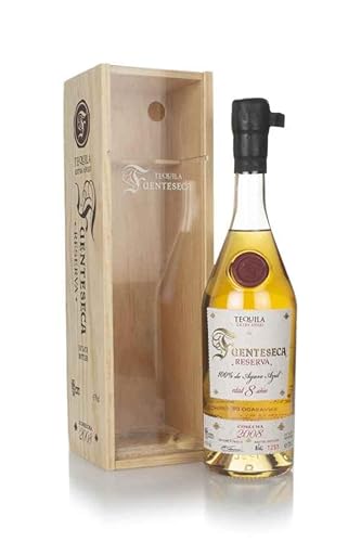 Fuenteseca Reserva Añejo 8 Years 43% 700 ml + GB Fuenteseca Reserva Añejo 8 Years 43% 700 ml + GB von Fuenteseca