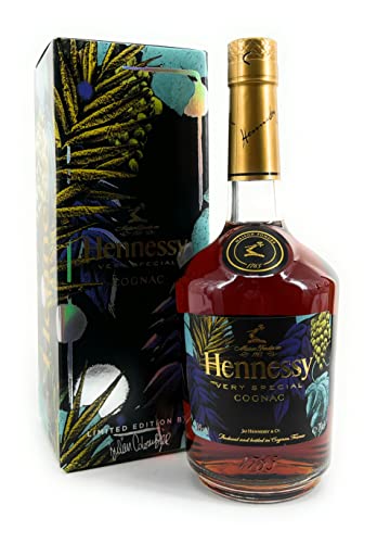 Hennessy Cognac VS Special Edition Holidays 2021 0,7l 40% Vol Hennessy Cognac VS Special Edition Holidays 2021 0,7l 40% Vol von GIFT CREATION
