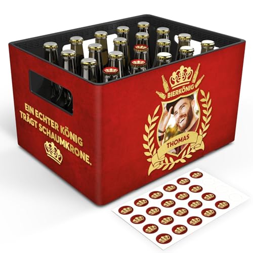 GRAVURZEILE Bierkasten-Banderole - Bierkönig - Personalisiert mit Name & Foto - Geschenk für Männer zum Vatertag & Geburtstag - Inkl. 24 Deckelaufkleber - Passend für 20er Bierkasten - Farbe: Rot GRAVURZEILE Bierkasten-Banderole - Bierkönig - Personalisiert mit Name & Foto - Geschenk für Männer zum Vatertag & Geburtstag - Inkl. 24 Deckelaufkleber - Passend für 20er Bierkasten - Farbe: Rot von GRAVURZEILE