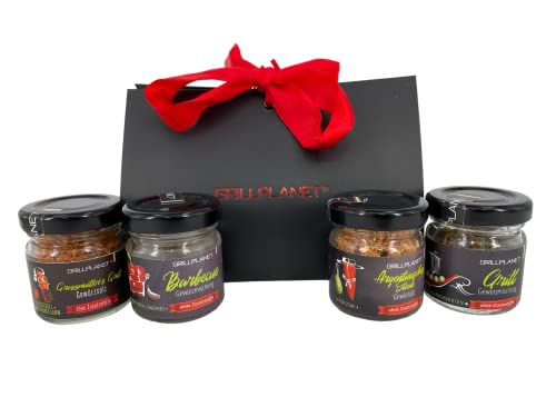 Gewürze Geschenk-Set Grill und Pfanne 4 verschiedene Grillgewürze-Gewürzsalze in Geschenktäschchen von Premiumqualität von Grillplanet Gewürze Geschenk-Set Grill und Pfanne 4 verschiedene Grillgewürze-Gewürzsalze in Geschenktäschchen von Premiumqualität von Grillplanet von GRILLPLANET