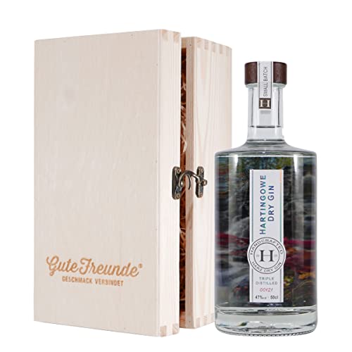Hartingowe Dry Gin mit Geschenk-Holzkiste Hartingowe Dry Gin mit Geschenk-Holzkiste von GUTE FREUNDE Geschmack verbindet