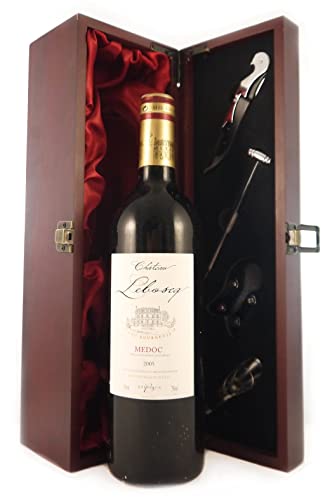 Chateau Le Boscq 2005 Medoc (Red wine) in einer mit Seide ausgestatetten Geschenkbox, da zu 4 Weinaccessoires, 1 x 750ml von Generic