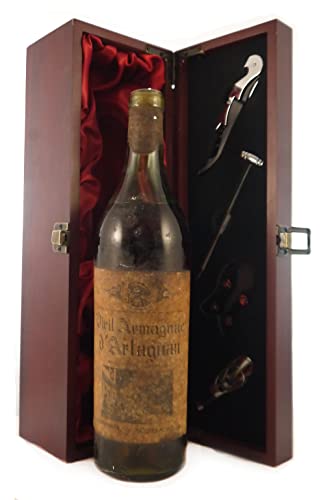 D'Artagnan Vieille Vintage Armagnac 1938 (70cl) in einer mit Seide ausgestatetten Geschenkbox, da zu 4 Weinaccessoires, 1 x 700ml von Generic