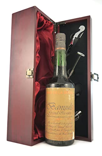 Mas de la Serra Demi Sec 1966 Terres des Templiers Banyuls Grand Cru in einer mit Seide ausgestatetten Geschenkbox, da zu 4 Weinaccessoires, 1 x 750ml von Generic