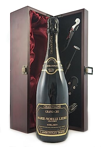 NV Champagne Ambonnay Extra Brut Grand Cru NV Marie Noelle Ledru in einer mit Seide ausgestatetten Geschenkbox, da zu 4 Weinaccessoires, 1 x 700ml NV Champagne Ambonnay Extra Brut Grand Cru NV Marie Noelle Ledru in einer mit Seide ausgestatetten Geschenkbox, da zu 4 Weinaccessoires, 1 x 700ml von Generic