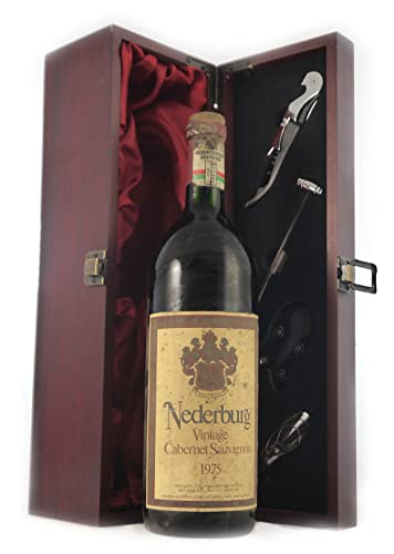 Nederburg Cabernet Sauvignon South Africa (Red wine) in einer mit Seide ausgestatetten Geschenkbox, da zu 4 Weinaccessoires, 1 x 750ml von Generic