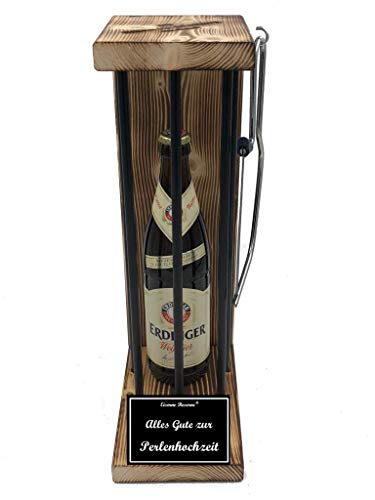 Erdinger Weißbier Perlenhochzeit Geschenke - Eiserne Reserve Black Edition Bier Biergeschenk s/w Alles Gute zur Perlenhochzeit Bier (1 x 0.5 l) von Genial-Anders