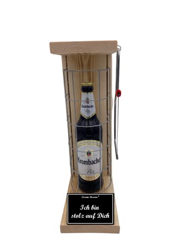 Krombacher Pils Geschenk Ich bin stolz auf Dich Krombacher - Eiserne Reserve Gitterkäfig Bier Biergeschenk s/w Ich bin stolz auf Dich Bier (1 x 0.5 l) von Genial-Anders