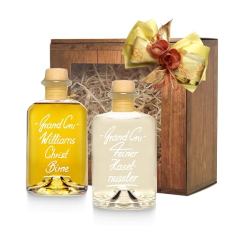 Geschenkbox Grand Cru 2 edle Obstbrände Williams Birne & Feine Haselnuss 2x 350 ml 40% Vol Geschenkbox Grand Cru 2 edle Obstbrände Williams Birne & Feine Haselnuss 2x 350 ml 40% Vol von Geniess-Bar!