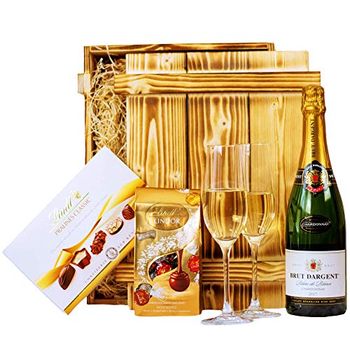 Geschenkset Nizza | Geschenkkorb gefüllt mit Sekt Brut Chardonnay, Lindt Pralinen & Holzkiste | Schokoladen Präsentkorb für Frauen & Männer zu Weihnachten, Geburtstag, Dankeschön von Geschenkbox - 24