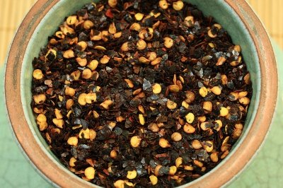 Chili geschrotet, chili Grob Größe 1000g im Beutel von Gewürzkontor München Tu´ Dir gut!