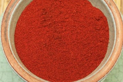 Paprika Rosenscharf Ungarn Größe 100g im Beutel von Gewürzkontor München