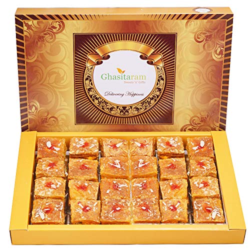 Ghasitaram Gift Holi Sweets, Holi Gifts, Holi Hamper Puffed Dryfruit Pastry Bites 800 GMS |Gift for Diwali,Holi,Rakhi,Valentine,Christmas,Birthday,Anniversary,Her,Him| Ghasitaram Gift Holi Sweets, Holi Gifts, Holi Hamper Puffed Dryfruit Pastry Bites 800 GMS |Gift for Diwali,Holi,Rakhi,Valentine,Christmas,Birthday,Anniversary,Her,Him| von Ghasitaram Gifts