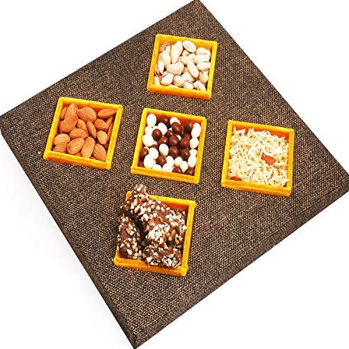 Ghasitaram Gifts Diwali Gifts - Diwali Hampers Jute 5 Part Almonds, Pistachios, Nutties, Namkeen, Chocolate Fruit and English Brittles Chocolates Box Ghasitaram Gifts Diwali Gifts - Diwali Hampers Jute 5 Part Almonds, Pistachios, Nutties, Namkeen, Chocolate Fruit and English Brittles Chocolates Box von Ghasitaram Gifts