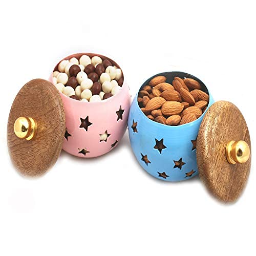 Ghasitaram Gifts Diwali Gifts Hamper - Set of 2 Nutties and Almonds Metal Jars von Ghasitaram Gifts