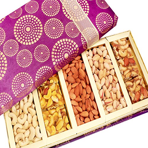 Ghasitaram Gifts Diwali Gifts Satin 5 Part Dry Fruit and Dry Fruit Chikki Box Hamper von Ghasitaram Gifts