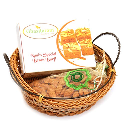 Ghasitaram Gifts Indian Sweets - Diwali Gifts Diwali Hamper Sweet Hampers - Small Cane Basket with Nani's Spl Besan Barfi and Almonds Pouch von Ghasitaram Gifts