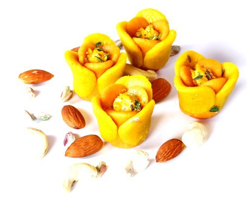Ghasitaram Gifts Indian Sweets - Mango Flowers 800 gms von Ghasitaram Gifts