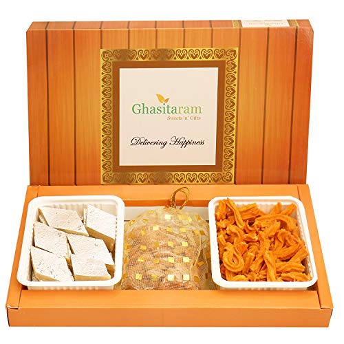 Ghasitaram Gifts Indian Sweets - Mother's Day Gifts - Hampers- Kaju Katli , SOYA Sticks and Almonds Pouch Hamper von Ghasitaram Gifts