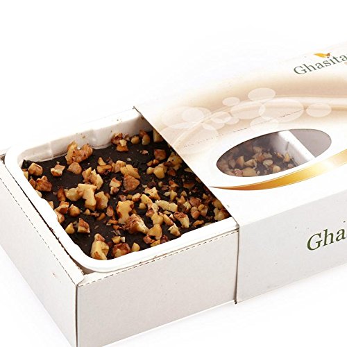 Ghasitaram Gifts Indian Sweets - Valentine Gifts Valentine Sweets - Walnut Chocolate Fudge Ghasitaram Gifts Indian Sweets - Valentine Gifts Valentine Sweets - Walnut Chocolate Fudge von Ghasitaram Gifts