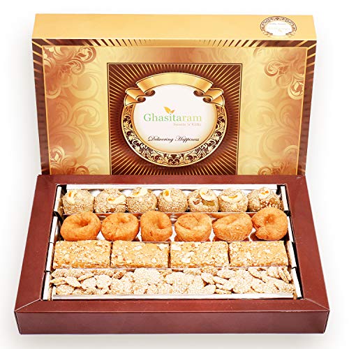 Ghasitaram Gifts Lohri Gifts Lohri Sweets - Assorted Box of Revadi, Gud Gachak, Khajoor and Til Laddoo (Bhuga) von Ghasitaram Gifts