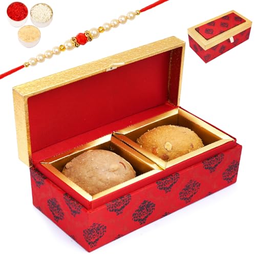 Ghasitaram Gifts Rakhi Gifts for Brothers 2 Laddoo Box of Panjeeri Laddoo and Besan laddoo with Pearl Beads Rakhi von Ghasitaram Gifts