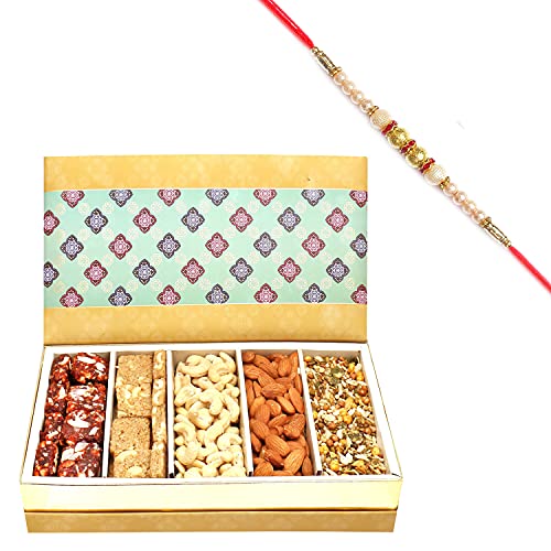 Ghasitaram Gifts Rakhi Gifts for Brothers 5 Part Print Almonds, Cashews, Sugarfree Dates and Figs Bites, Roasted Namkeen and Granula Bites Box with Pearl Rakhi von Ghasitaram Gifts