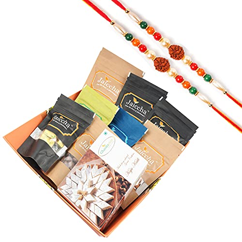 Ghasitaram Gifts Rakhi Gifts for Brothers Big basket of best 9 Almonds, Raisins, Banarsi Paan, Mewa Bites, Crunchy Cashews, Chocolate Almonds,Chakli, Mango Bites and Kaju Katlis With 2 Rudraksh rakhis Ghasitaram Gifts Rakhi Gifts for Brothers Big basket of best 9 Almonds, Raisins, Banarsi Paan, Mewa Bites, Crunchy Cashews, Chocolate Almonds,Chakli, Mango Bites and Kaju Katlis With 2 Rudraksh rakhis von Ghasitaram Gifts