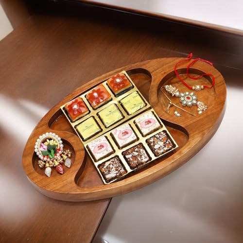 Ghasitaram Gifts Rakhi Gifts for Brothers Chip n Dip Platter of Assorted Bites, Roli Chawal Thali and Bhaiya Bhabhi Rakhis Ghasitaram Gifts Rakhi Gifts for Brothers Chip n Dip Platter of Assorted Bites, Roli Chawal Thali and Bhaiya Bhabhi Rakhis von Ghasitaram Gifts