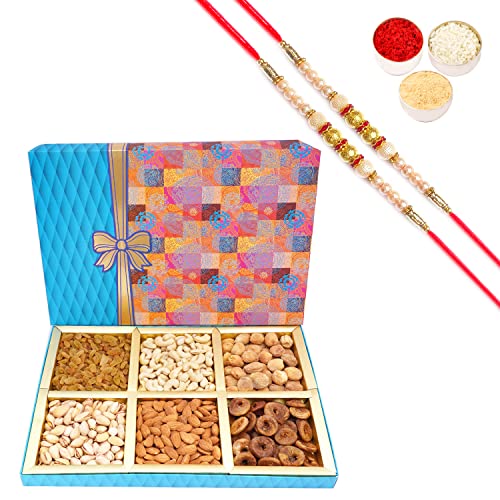 Ghasitaram Gifts Rakhi Gifts for Brothers Dryfruit - Fruit n Nut Box of 6 Dryfruits 600 GMS with 2 Pearl Rakhis Ghasitaram Gifts Rakhi Gifts for Brothers Dryfruit - Fruit n Nut Box of 6 Dryfruits 600 GMS with 2 Pearl Rakhis von Ghasitaram Gifts