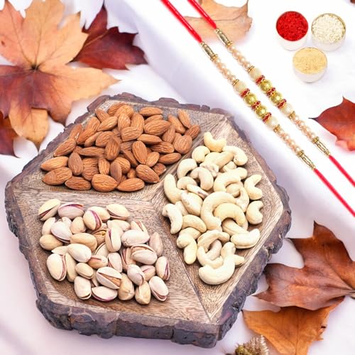 Ghasitaram Gifts Rakhi Gifts for Brothers Dryfruit - Hexagon Log Platter with Dryfruits with 2 Pearl Rakhis Ghasitaram Gifts Rakhi Gifts for Brothers Dryfruit - Hexagon Log Platter with Dryfruits with 2 Pearl Rakhis von Ghasitaram Gifts