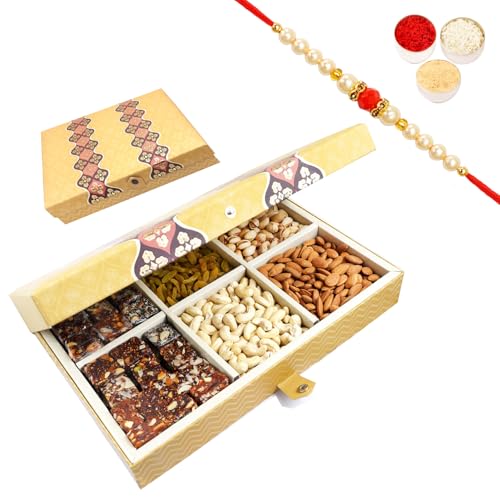 Ghasitaram Gifts Rakhi Gifts for Brothers Golden 6 Part Box with Dryfruits and Sugarfree Bites 1500 GMS with Beads Rakhi Ghasitaram Gifts Rakhi Gifts for Brothers Golden 6 Part Box with Dryfruits and Sugarfree Bites 1500 GMS with Beads Rakhi von Ghasitaram Gifts