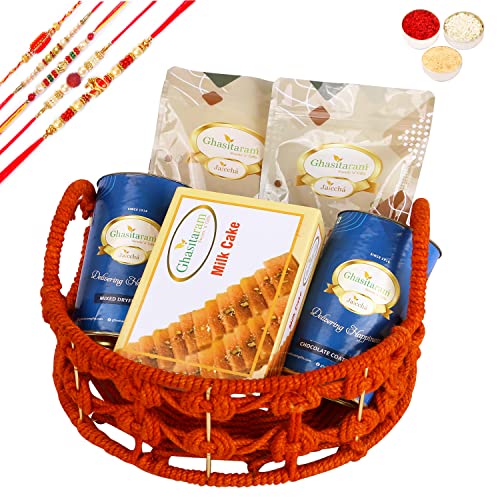 Ghasitaram Gifts Rakhi Gifts for Brothers Orange Jute Basket of assortments with Milk Cake with 5 rakhis Ghasitaram Gifts Rakhi Gifts for Brothers Orange Jute Basket of assortments with Milk Cake with 5 rakhis von Ghasitaram Gifts