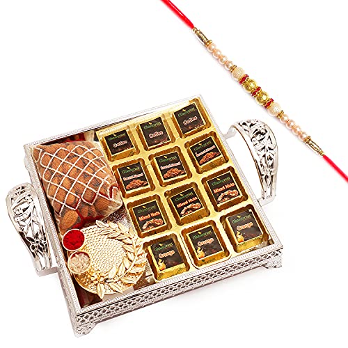 Ghasitaram Gifts Rakhi Gifts for Brothers Rakhi Chocolate Silver Tray with Assorted Chocolates, Almonds and Mini Pooja Thali with Pearl Rakhi von Ghasitaram Gifts