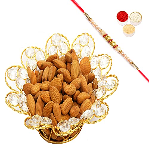 Ghasitaram Gifts Rakhi Gifts for Brothers Rakhi Dryfruits Hamper - Gold Crystal Almond Bowl with Pearl Rakhi von Ghasitaram Gifts